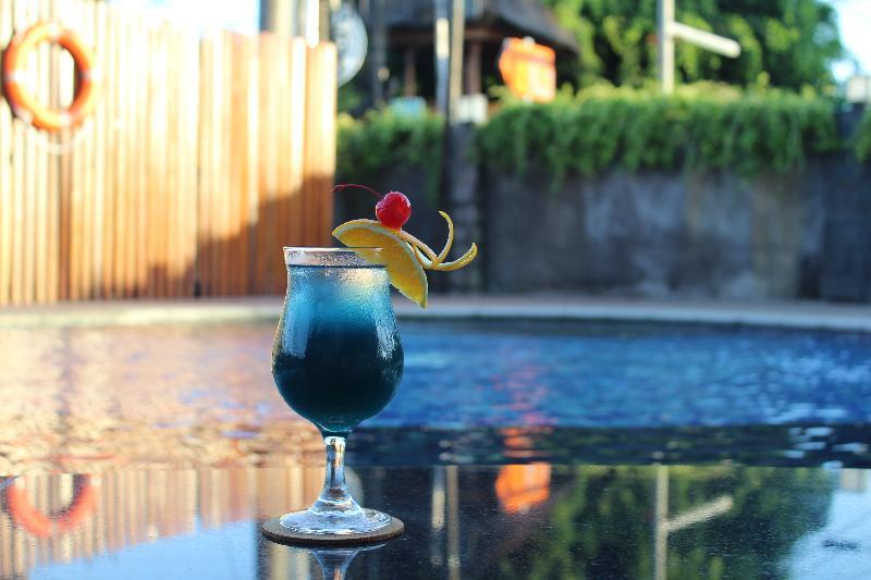 Signature Bali Sanur Екстериор снимка